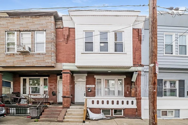 Primary Photo - 1439 S Marston St