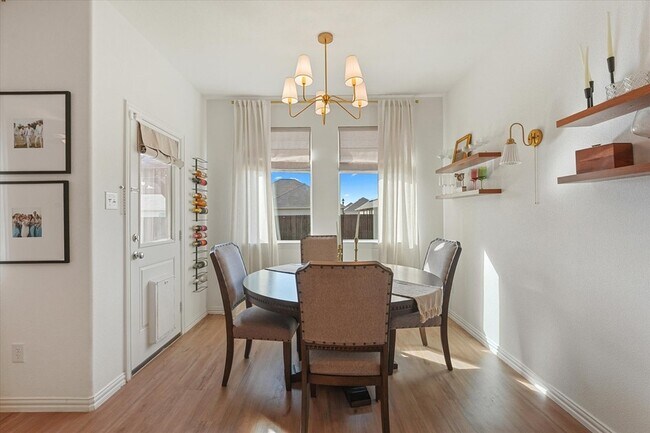 Building Photo - 5028 Waterway Dr