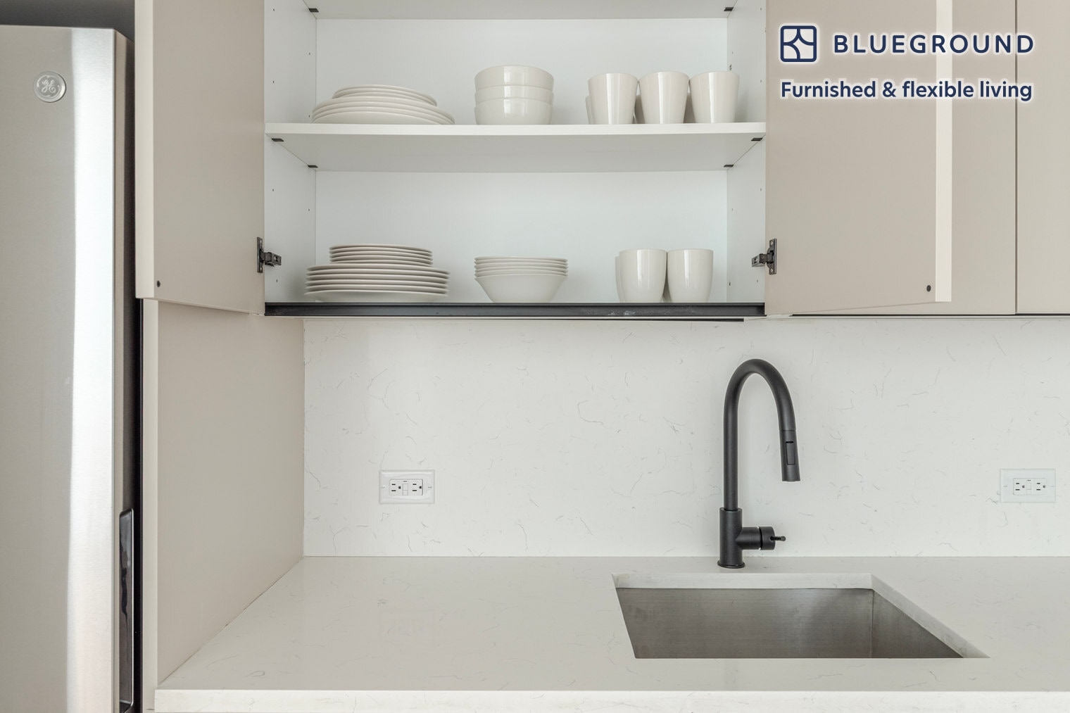 Building Photo - 130 Hope St