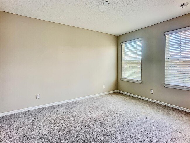 Building Photo - 8620 Wellington Blue Ln