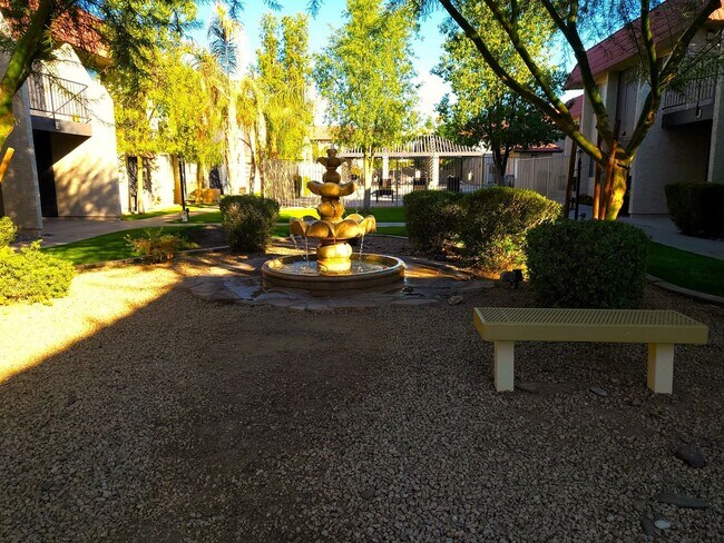 Building Photo - TEMPE CONDO READY TO RENT!!!