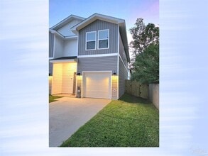 Building Photo - 1411 Maritime Dr