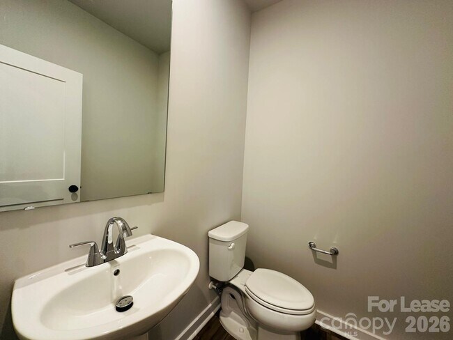 Building Photo - 3219 Finchborough Ct