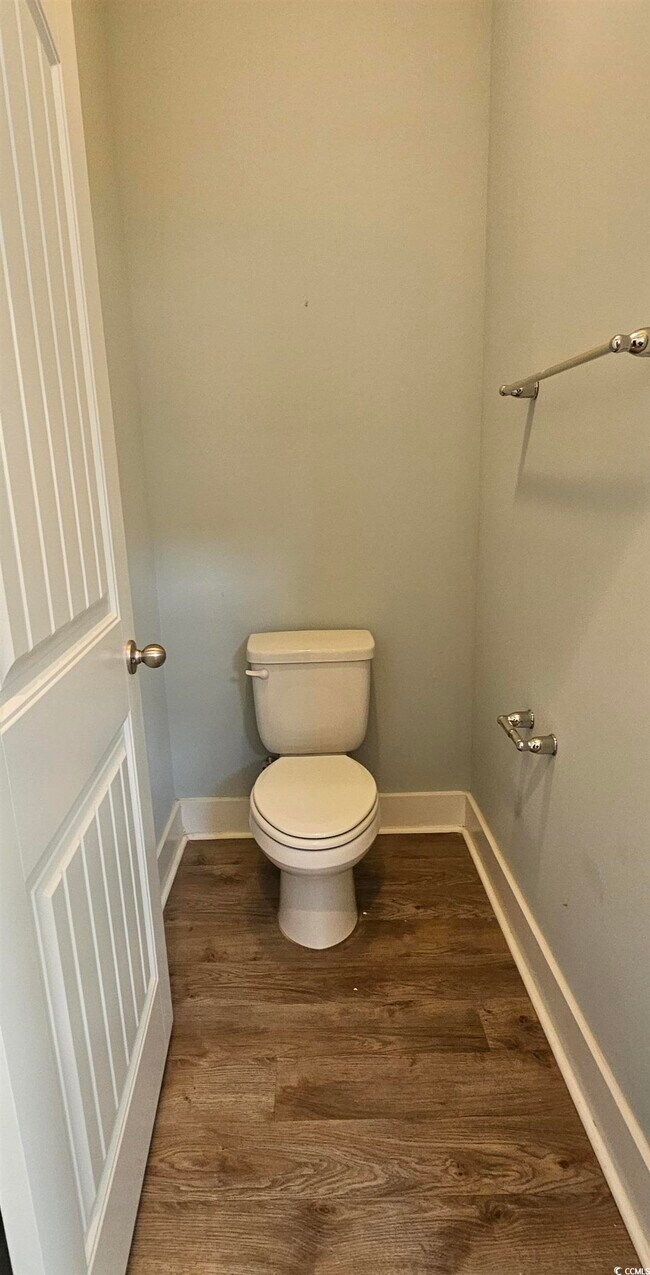 Building Photo - 317 Brighton Pl