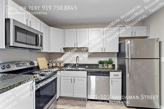Building Photo - 801-103 Vardaman Street-