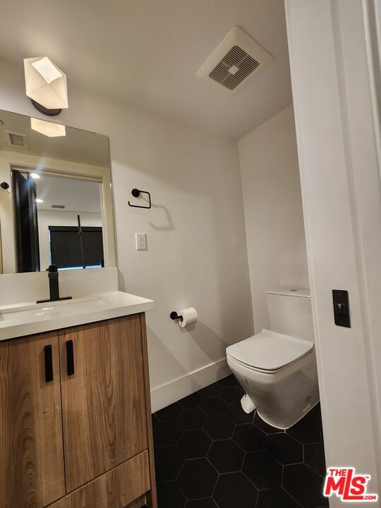 Building Photo - 11314 W Raitt Ln