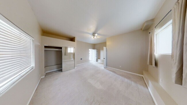 Building Photo - HUGE 10BR House on Montezuma!! - Large Private Parking Lot & Courtyard! - Right Next to Campus (L...