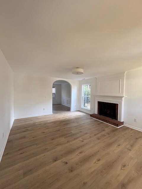 Building Photo - 8 Kilbreth Ave