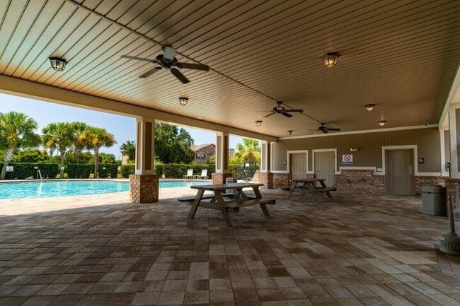 Building Photo - 8847 Brown Pelican Cir