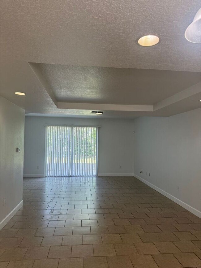 Building Photo - Townhome in Heritage Key, Kissimmee