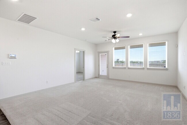 Building Photo - 216 Big Cypress Byu Rd