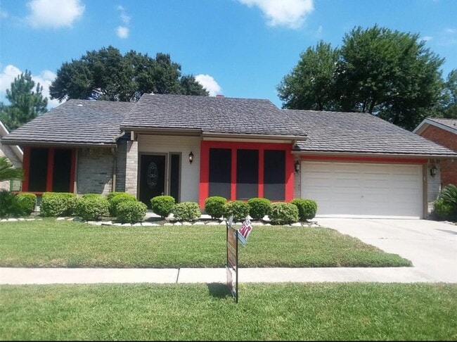 Primary Photo - 7414 Seton Lake Dr