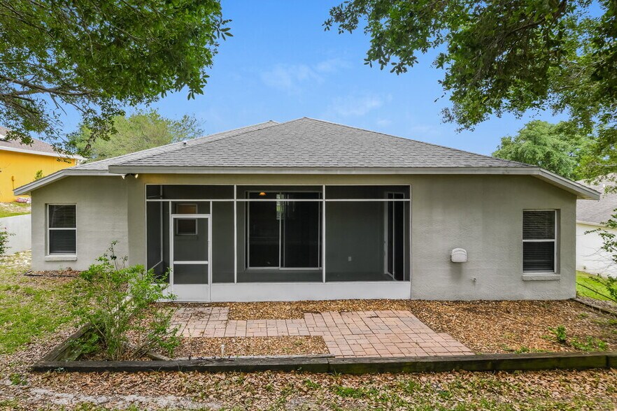 Building Photo - 10217 Dovehill Ln