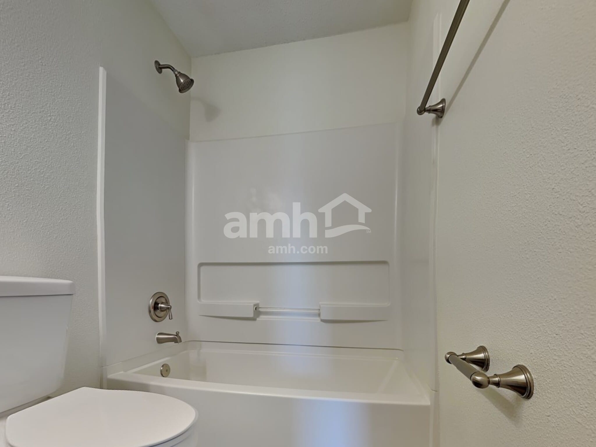 Building Photo - 3230 Brandenburg Dr