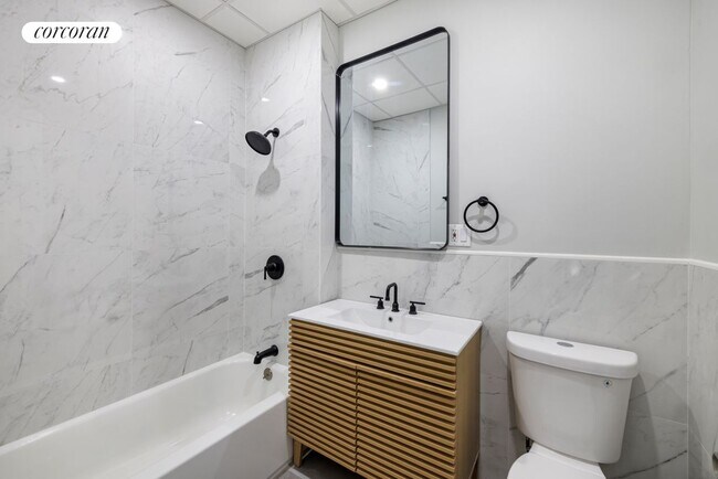 Building Photo - 53 Kent Ave