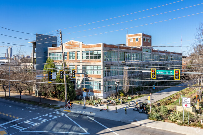 Building Photo - Triumph Lofts