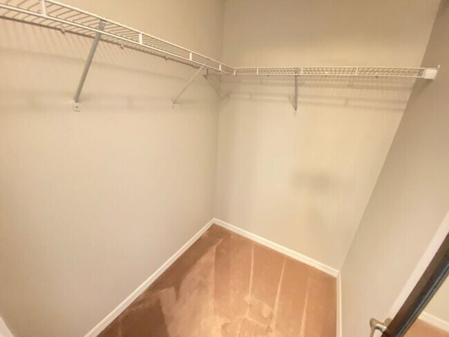 Building Photo - 600 Northern Way