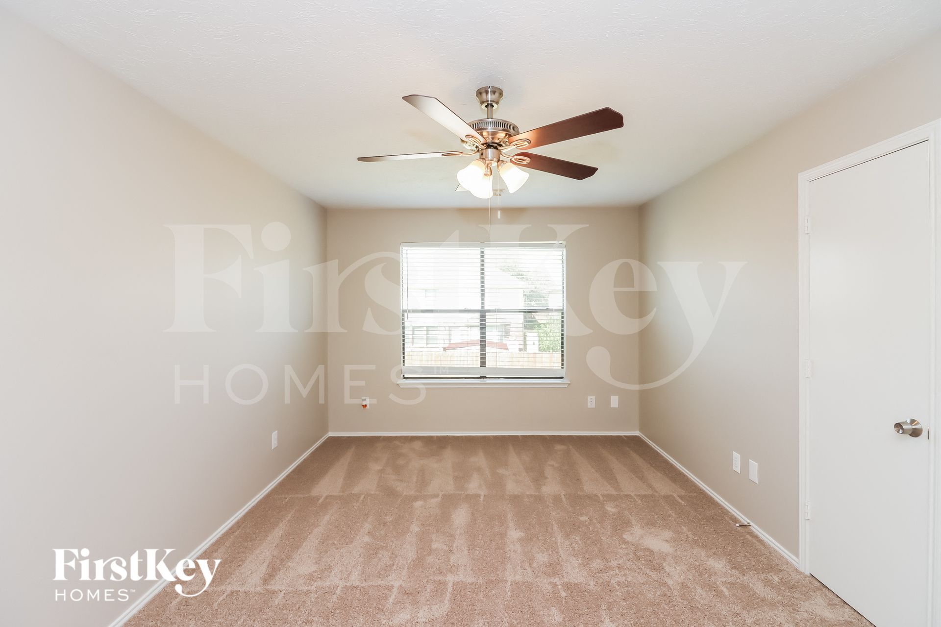 Building Photo - 16322 Lynn Crest Ct