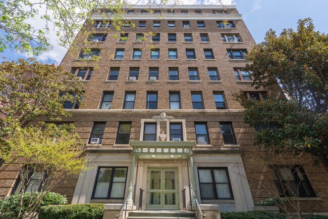 Building Photo - 1915 16th St NW