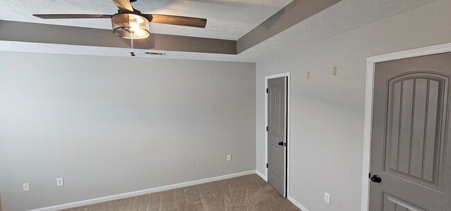 Building Photo - Charming 3 Bedroom, 2.5 Bath Home in Pike County!