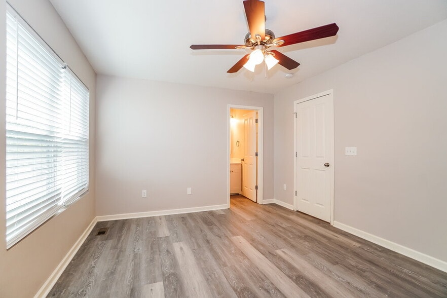 Building Photo - 3978 Lavender Ridge Dr