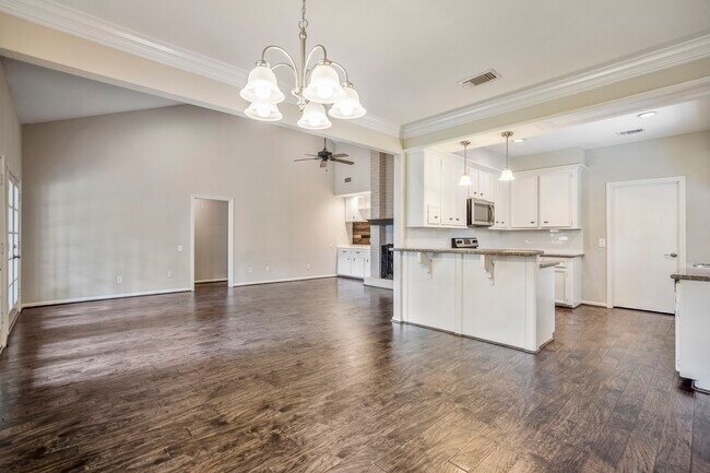 Building Photo - 3219 Fitzgerald Dr