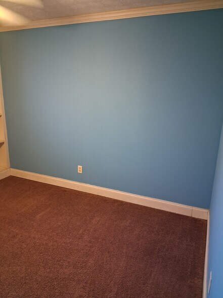 Bedroom 2 - 4414 Housworth Dr