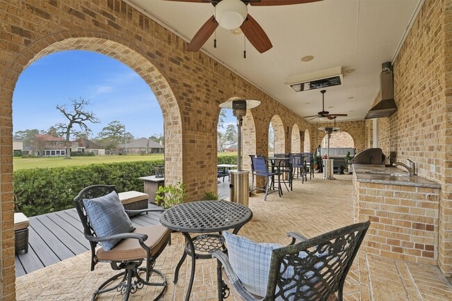 Building Photo - 19623 Fairway Island Drive