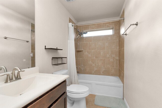 Building Photo - 1604 Hickory Burl Ln