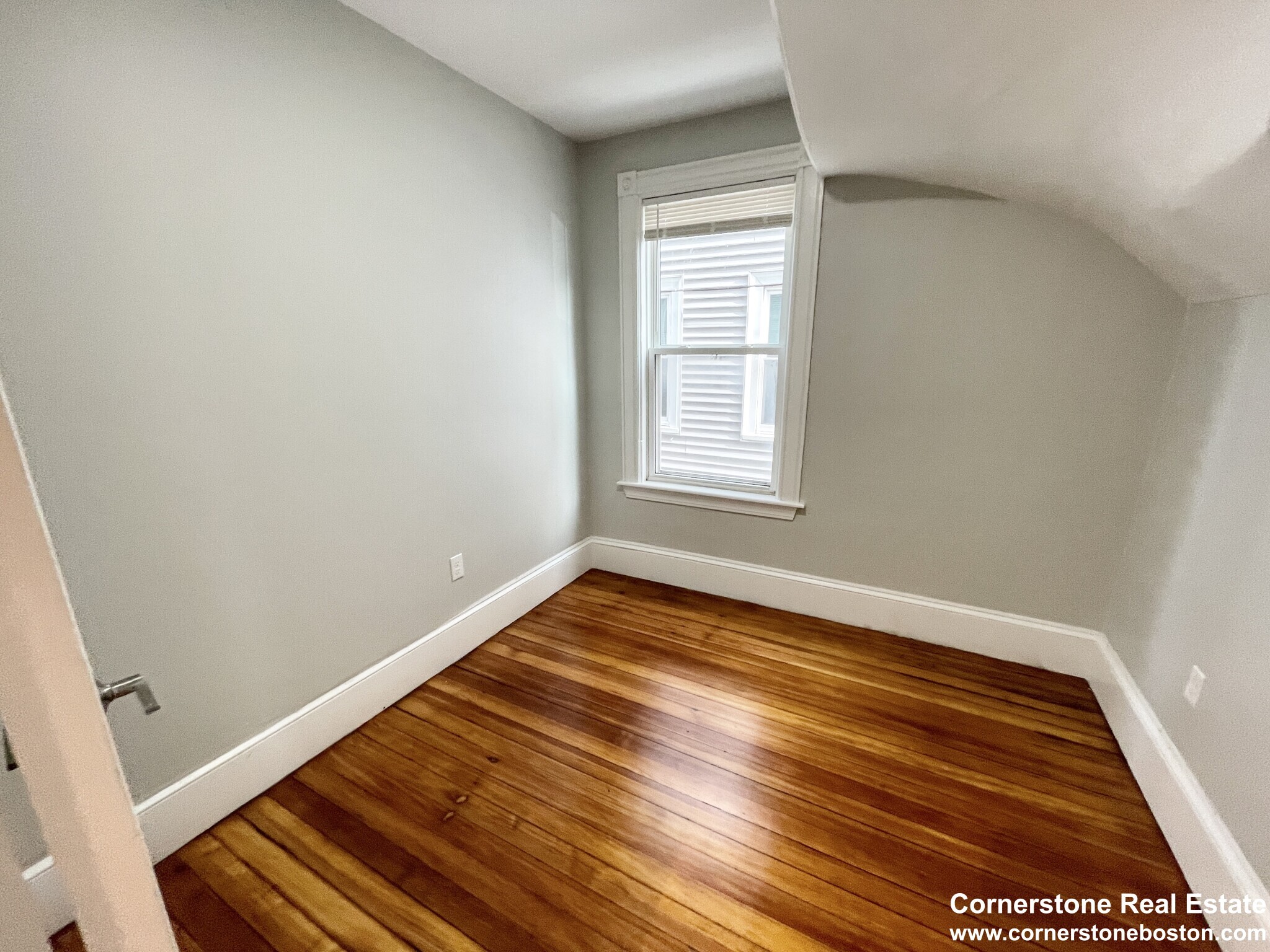 Building Photo - 159 Boston St