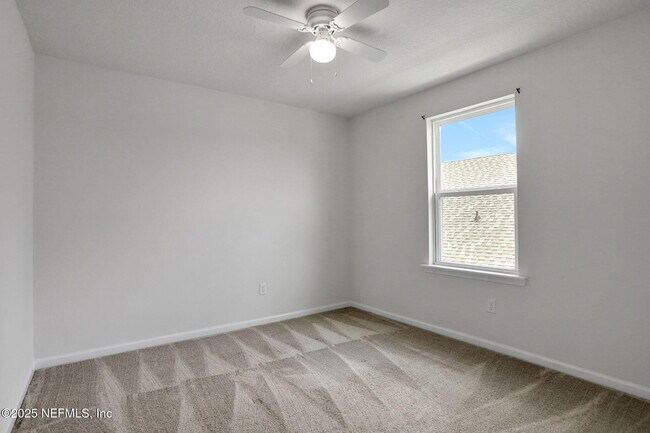 Building Photo - 277 Sandstone Dr