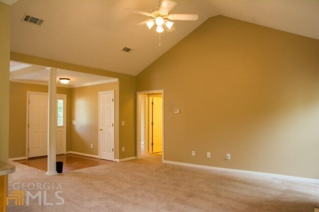 Building Photo - 8037 Creekland Dr
