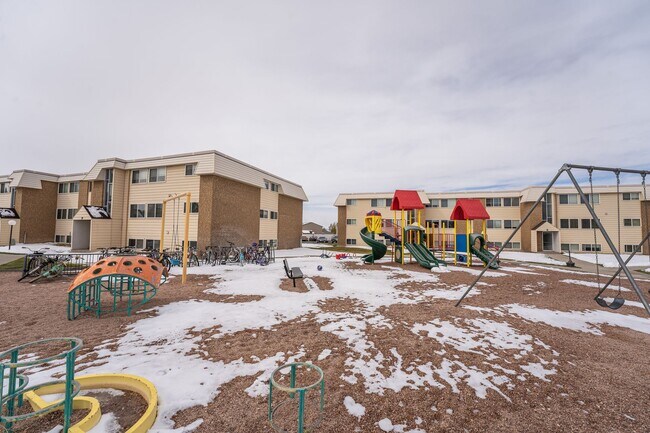 Building Photo - University Heights (KC-AM)