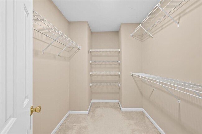 Building Photo - 4071 Kingsley Park Ln