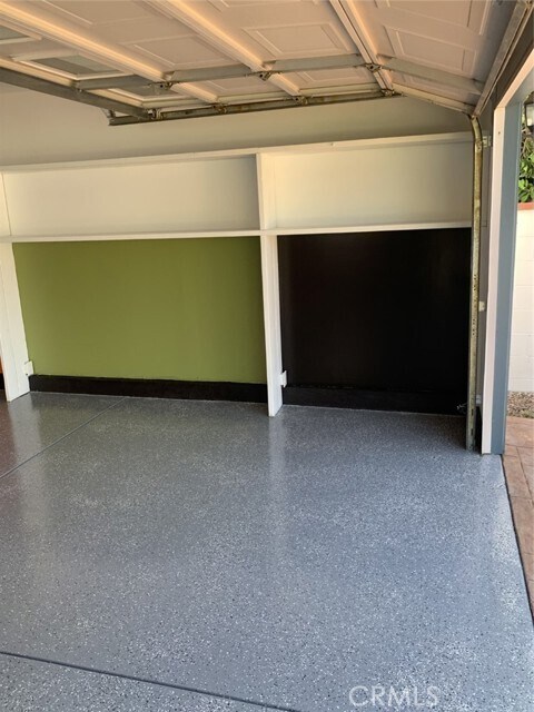 Building Photo - 1718 Cleveland Rd