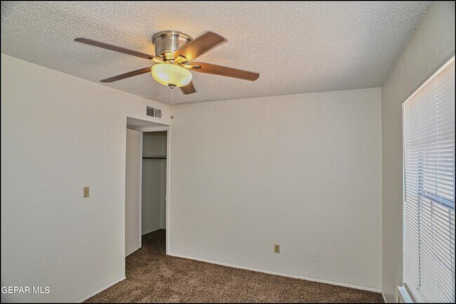 Building Photo - 10809 Jadestone St