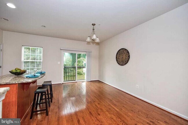 Building Photo - 2965 Galloway Pl