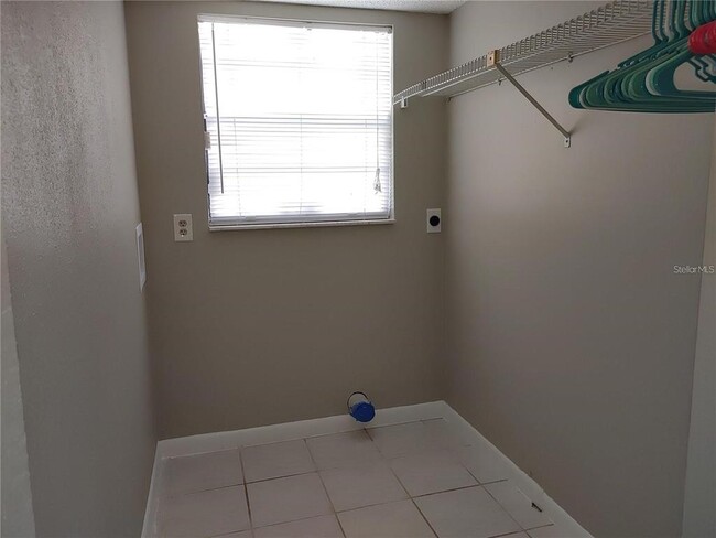 Building Photo - 1668 Spicewood Ln