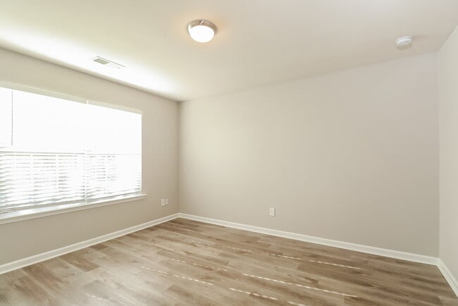 Building Photo - 14136 Green Birch Dr