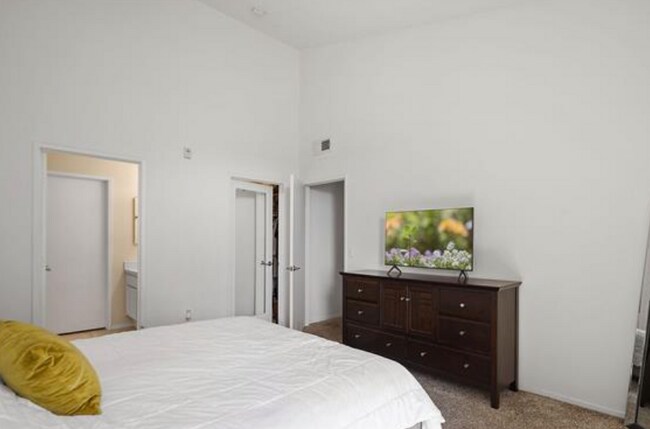 Building Photo - 1344 Paizay Pl