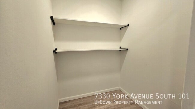 Primary Photo - 7330 York Ave S