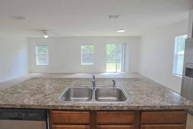 Building Photo - 56 Green Palm Ct