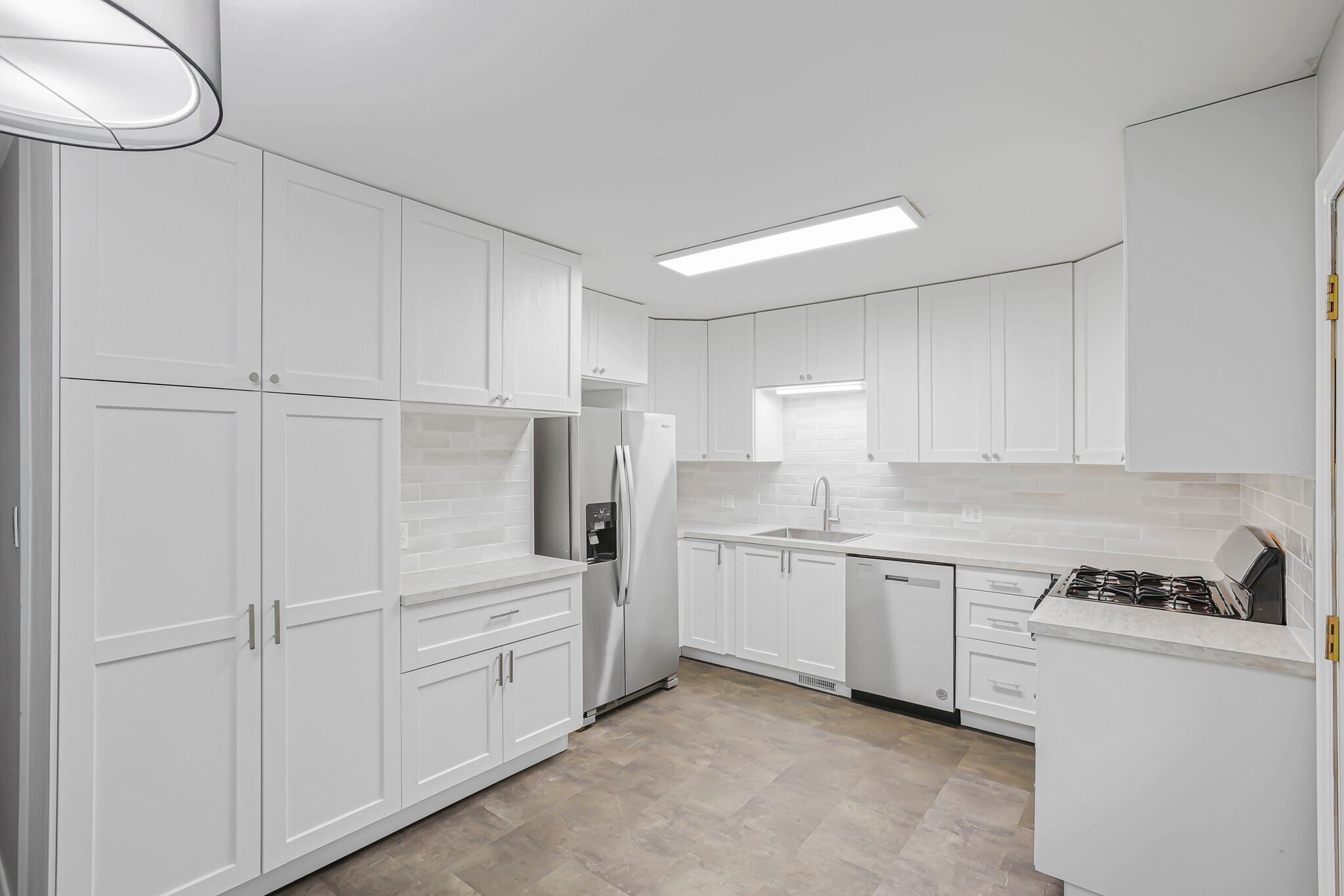 Building Photo - 1062 Oberlin Dr