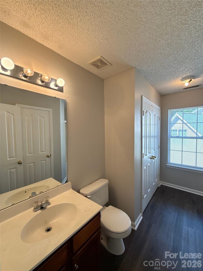 Building Photo - 1601 Elk Creek Ct