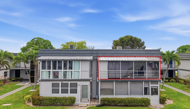 Building Photo - 376 Saxony Trail
