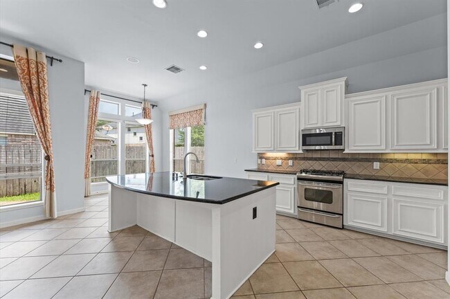Building Photo - 5230 Pebble Bluff Ln