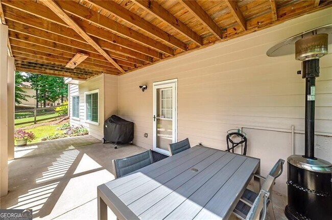 Building Photo - 1120 Bagwell Dr NW