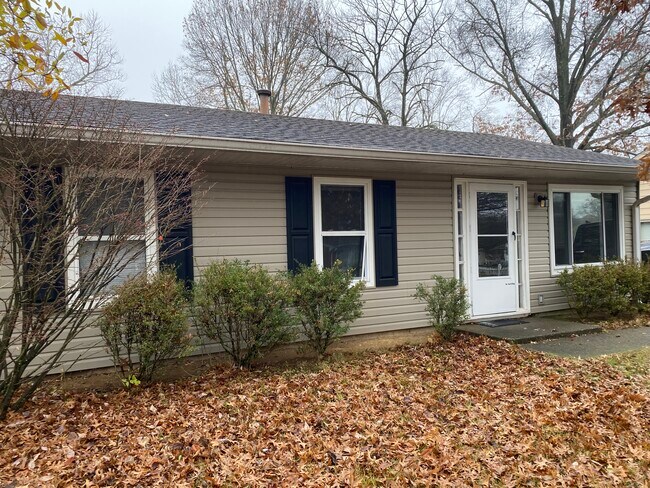 Building Photo - Cranston