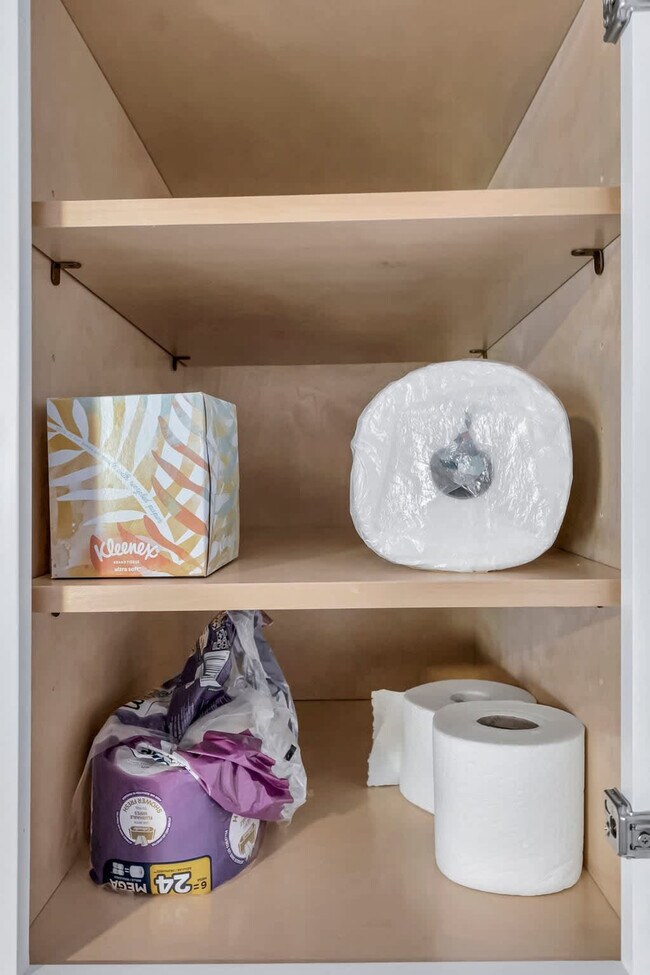 Building Photo - 3317 W St Conrad St