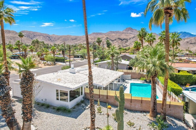 Building Photo - 38951 Bel Air Dr